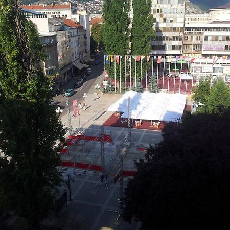 Apartment Drustveni Dom Sarajevo Luaran gambar