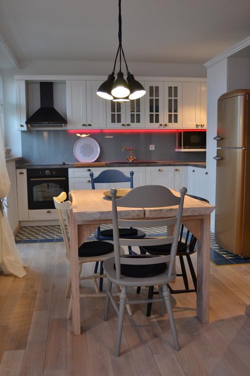Apartment Drustveni Dom Sarajevo Bilik gambar